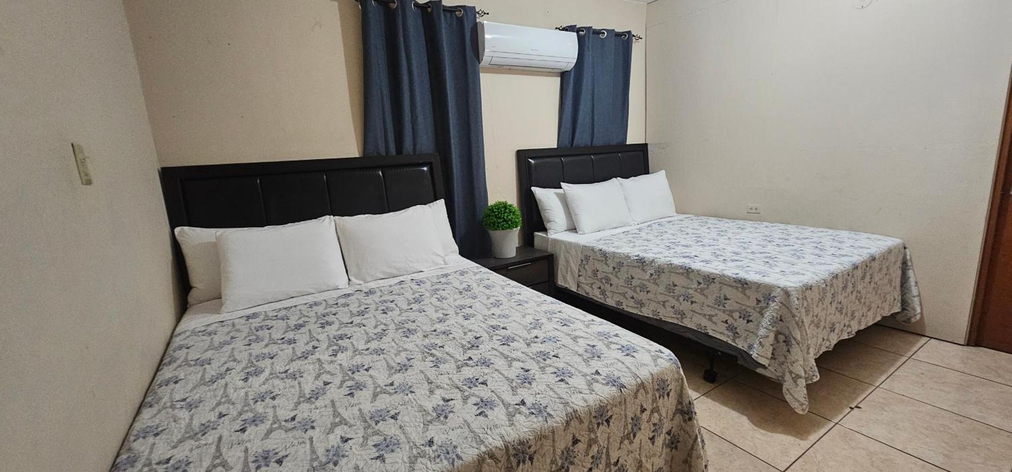 Discovery Beach Apartments Aguada Exterior photo