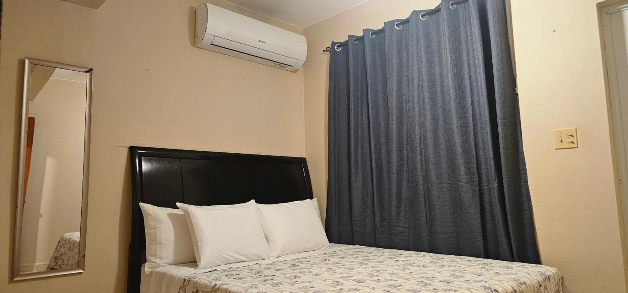 Discovery Beach Apartments Aguada Room photo