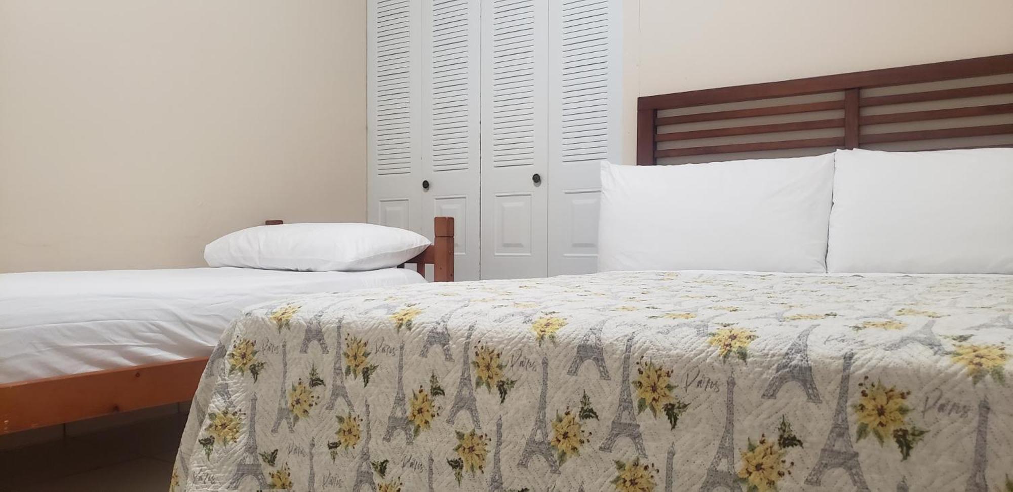 Discovery Beach Apartments Aguada Room photo