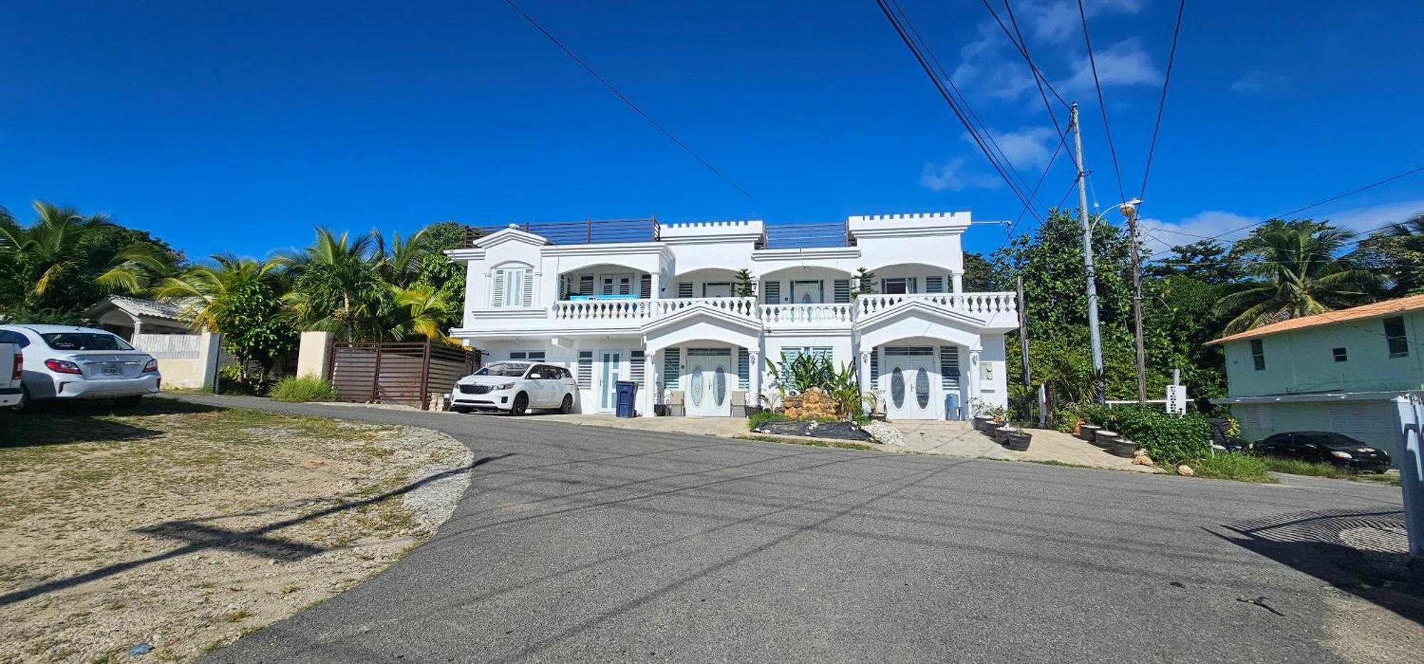 Discovery Beach Apartments Aguada Exterior photo