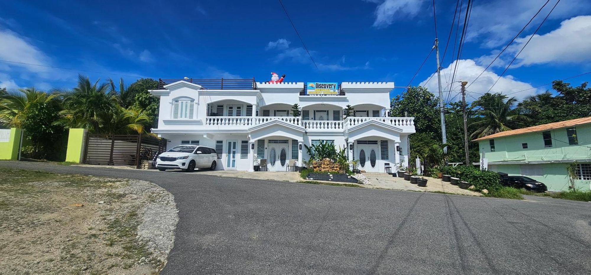 Discovery Beach Apartments Aguada Exterior photo